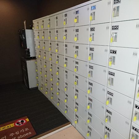 Atsugi Capsule Hotel מראה חיצוני תמונה