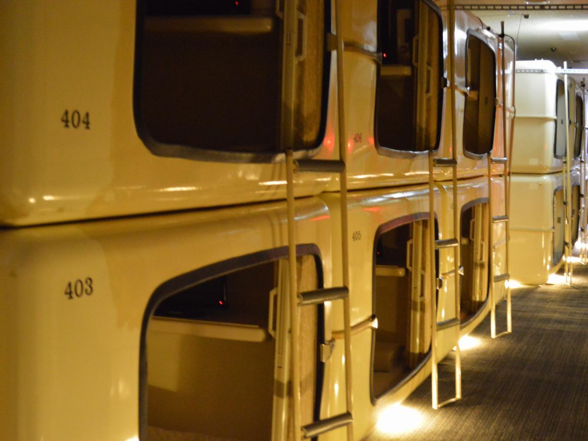 Atsugi Capsule Hotel מראה חיצוני תמונה
